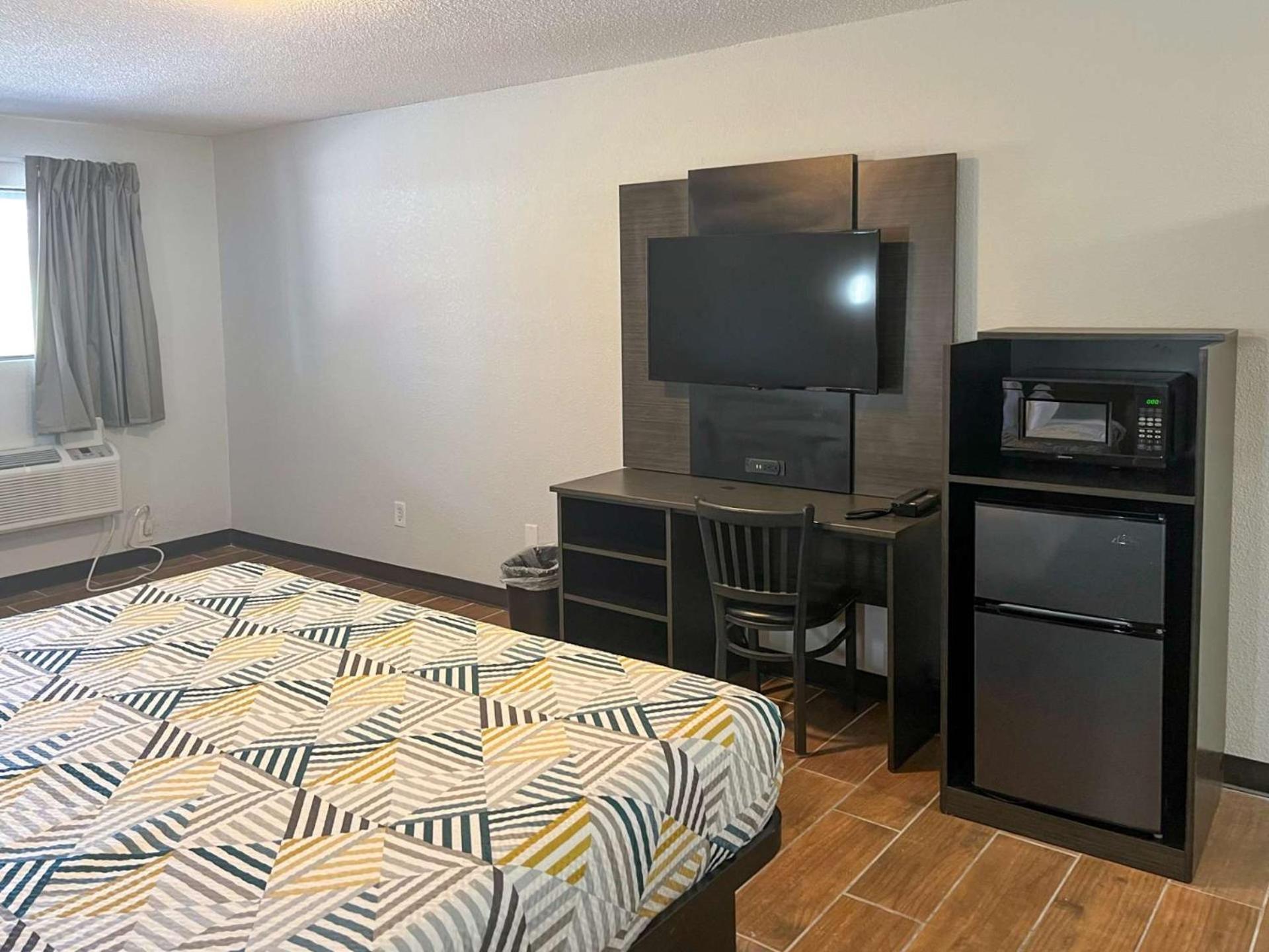 Studio 6 Suites Hurricane, Wv Екстер'єр фото