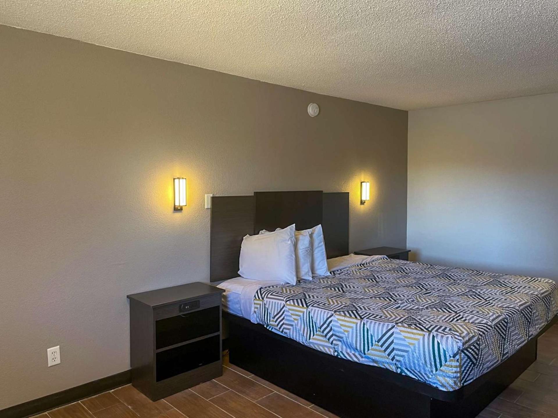 Studio 6 Suites Hurricane, Wv Екстер'єр фото