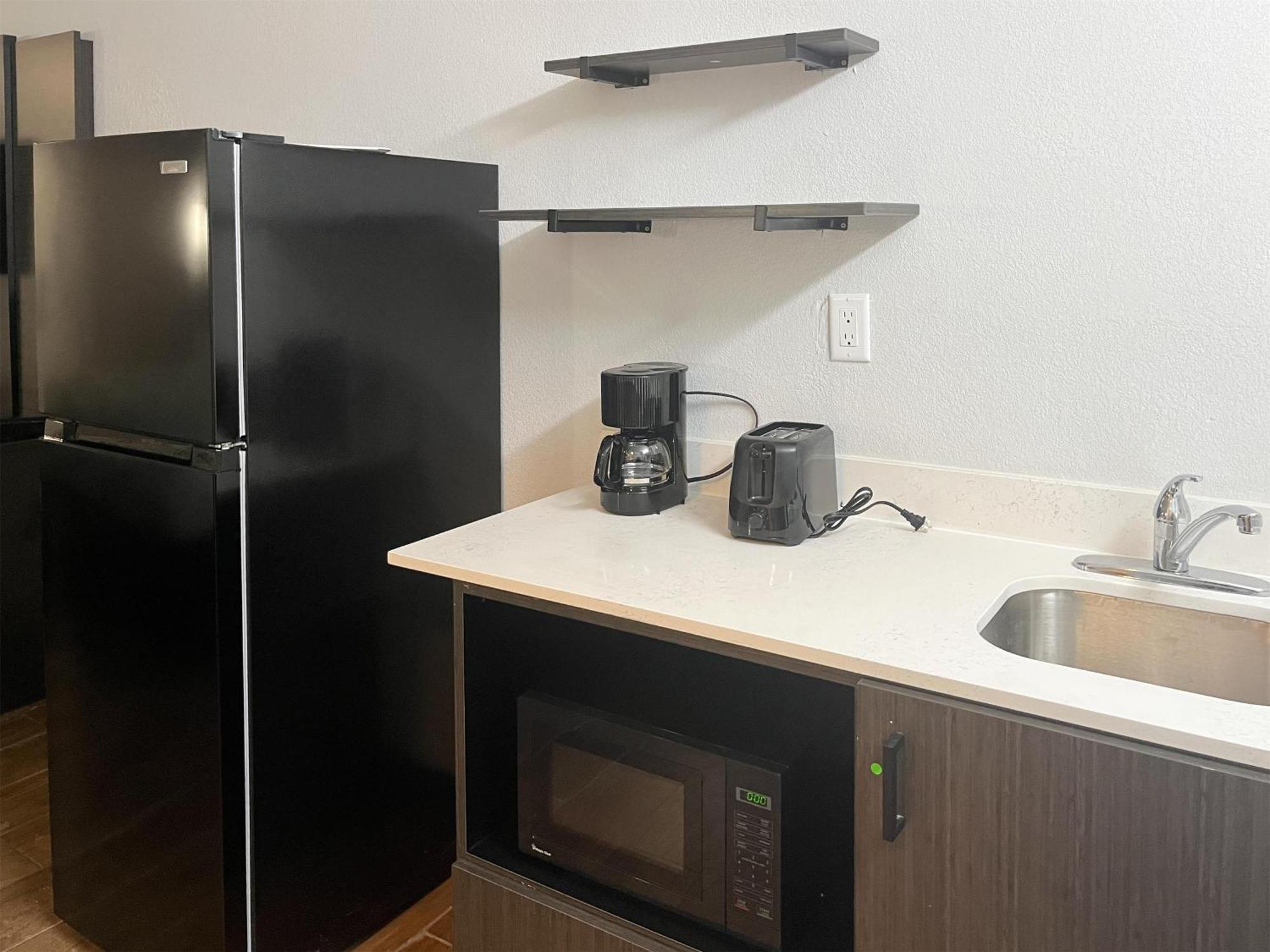 Studio 6 Suites Hurricane, Wv Екстер'єр фото