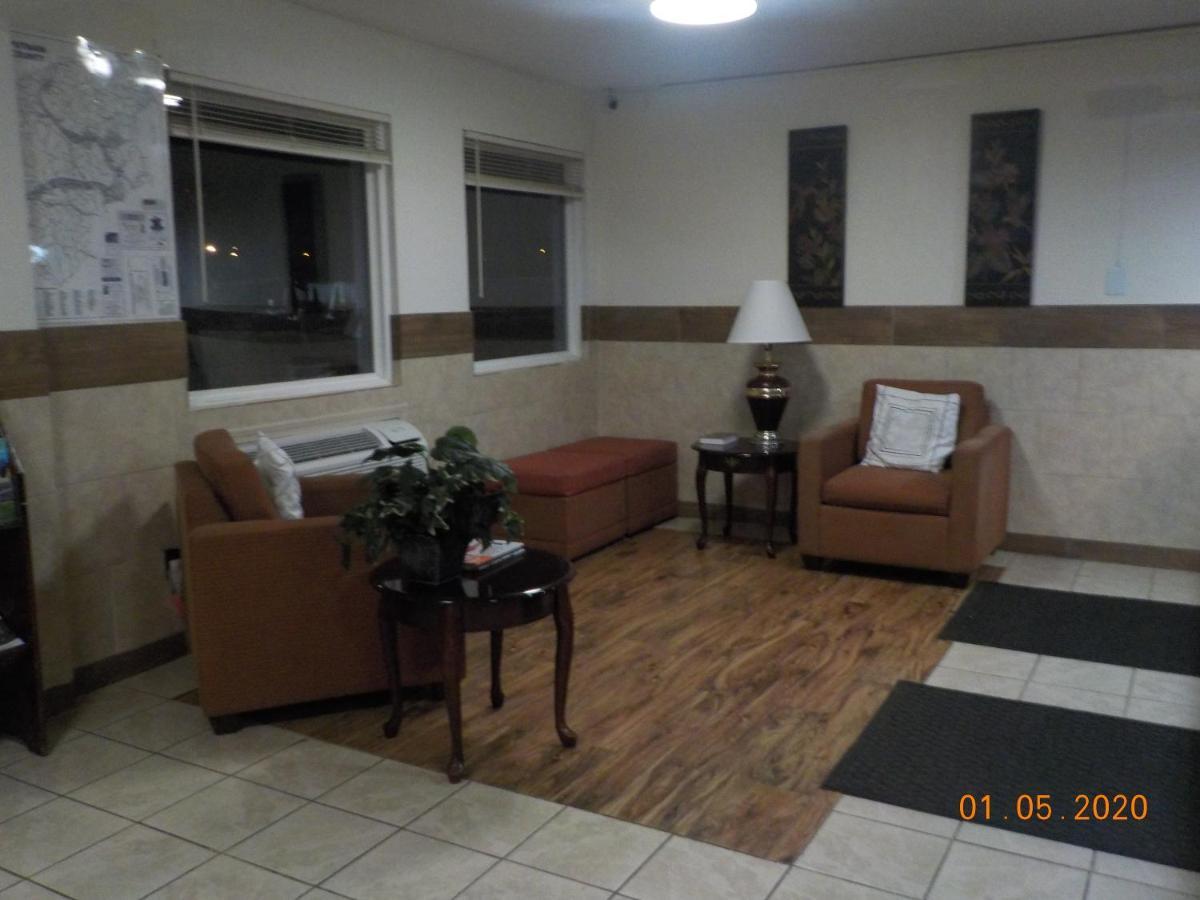 Studio 6 Suites Hurricane, Wv Екстер'єр фото